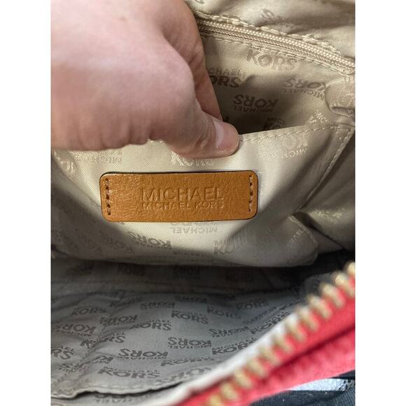 MICHAEL KORS, LARGE RED CANVAS, BROWN LEATHER SHOULDER BAG - Picture 13 of 16